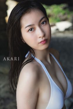 美女抠逼